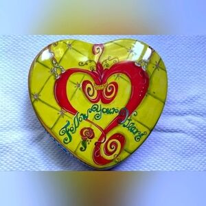 🐸 LOVED UP BRIGHTON TIN GIFT CAN